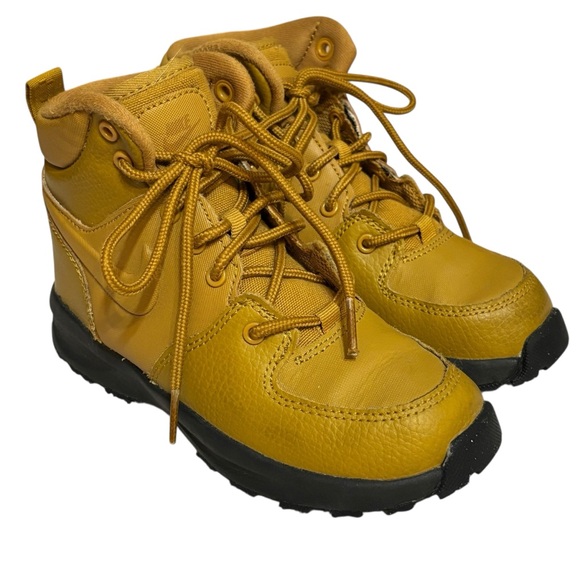 Nike Other - Nike little kids’ boots Manoa brown swoosh size 12 US boys